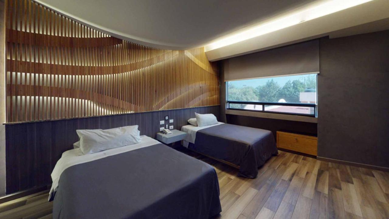 Hotel Patriotismo 墨西哥城 外观 照片